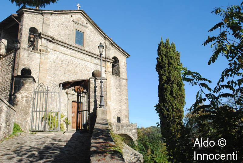 GORFIGLIANO: FACCIATA DELLA CHIESA VECCHIA 1’ IMMAGINE